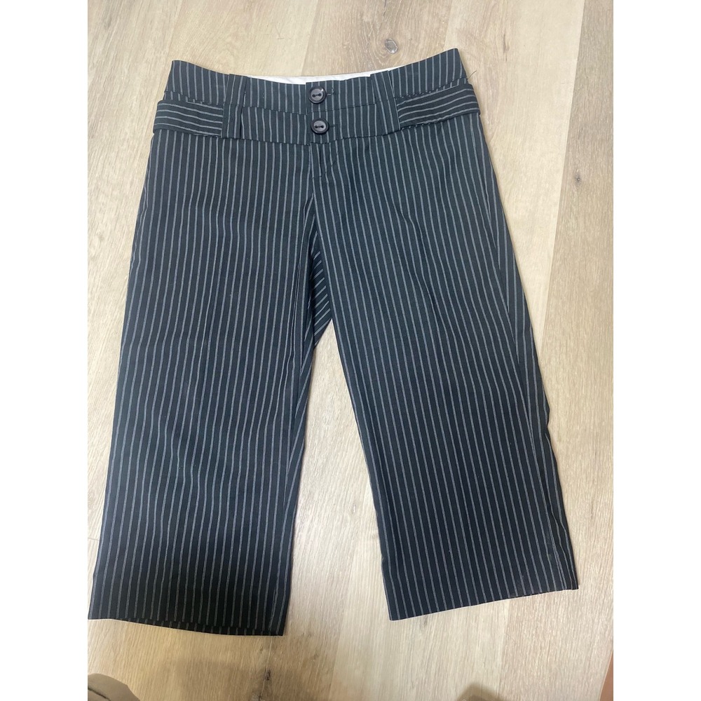 Maurices Y2K Pinstripe Capri Pants Black White Double Button Crop Trousers 3/4